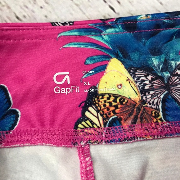 Gap Fit-Girls stretch cropped, butterfly XL - Picture 2 of 8